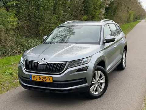 Skoda Kodiaq 1.4 TSI ACT | 7-Persoons + Automaat + Cruise + Navi Nu € 18.975,-!!!