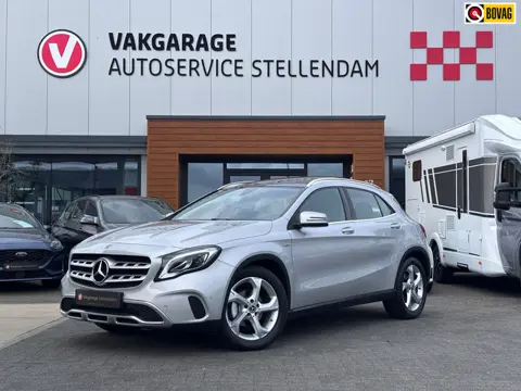 Mercedes-Benz GLA-klasse 180 Business Solution AMG|Panoramadak|Stoelverw|Camera|Cruise Control