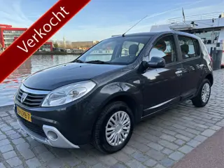 Dacia Sandero 1.2 Lauréate Airco Trekhaak 1e eig.
