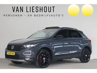 Volkswagen T-Roc 1.5 TSI Sport NL-Auto!! Pano I Trekhaak I Sport.Interieur