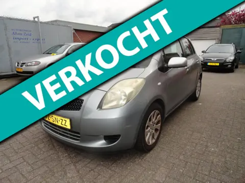 Toyota Yaris 1.3 VVTi Sol
