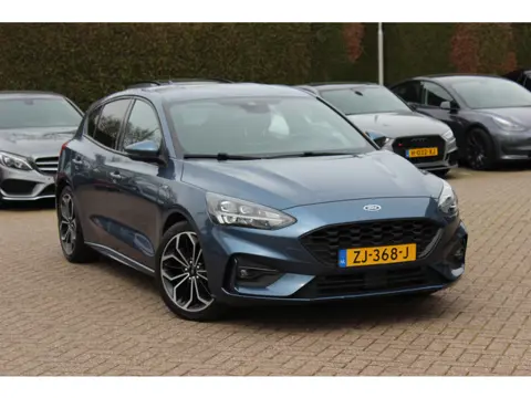 Ford Focus 1.0 EcoBoost ST Line Business / CarPlay / Keyless / Parkeerhulp V+A / 18'' / Stuur+Stoelv