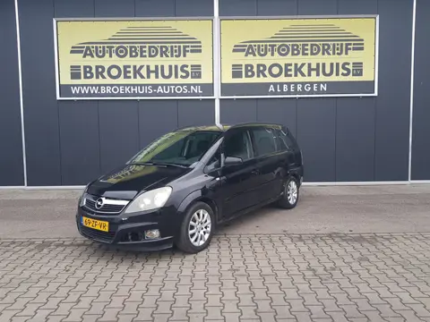 Opel Zafira 1.6 Temptation (bj 2008)