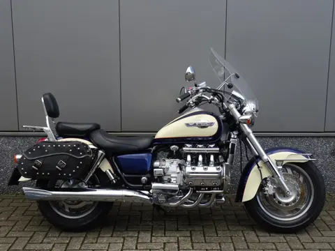 Honda GL 1500 F6C VALKYRIE (bj 1998)