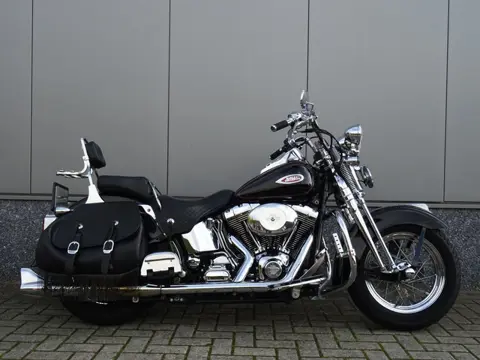 Harley-Davidson FLSTS HERITAGE SPRINGER (bj 2002)