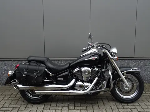 Kawasaki VN 900 CLASSIC (bj 2007)