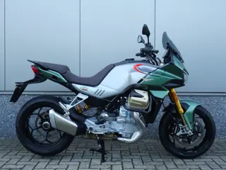 Moto Guzzi V 100 MANDELLO S (bj 2023)