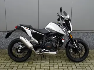 KTM 690 DUKE ABS (35KW MOGELIJK) (bj 2017)