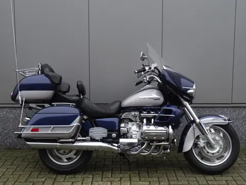 Honda GL 1500 F6C VALKYRIE INTERSTATE (bj 2003)
