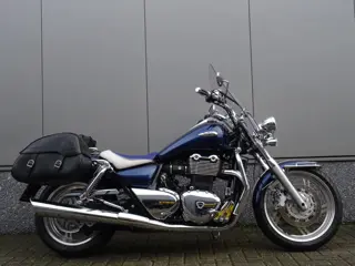 Triumph THUNDERBIRD 1600 (bj 2009)