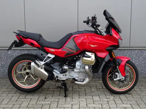 Moto Guzzi V 100 MANDELLO (bj 2023)