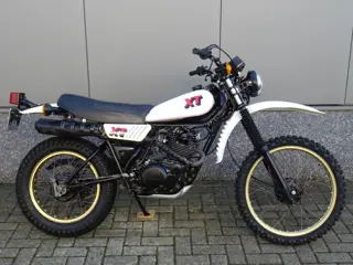 Yamaha XT 250 (bj 1982)