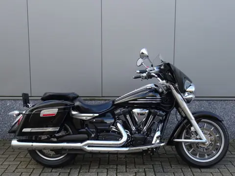 Yamaha XV 1900 MIDNIGHT STAR (bj 2012)