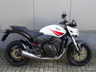 Honda CB 600 F HORNET (bj 2010)
