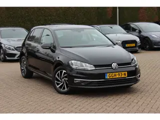 Volkswagen Golf 1.0 TSI Comfortline / Camera / CarPlay / 16'' / Navigatie / Parkeerhulp V+A / Getint
