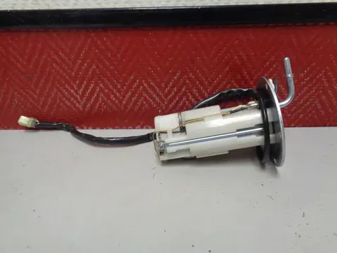 BRANDSTOFPOMP Kawasaki ZZR 1400 2012 - 2017