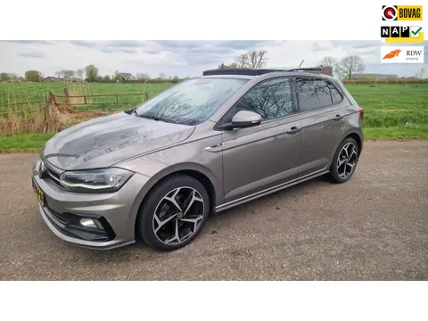 Volkswagen Polo 1.0 TSI Highline Business R, Pano,camera,1e eig