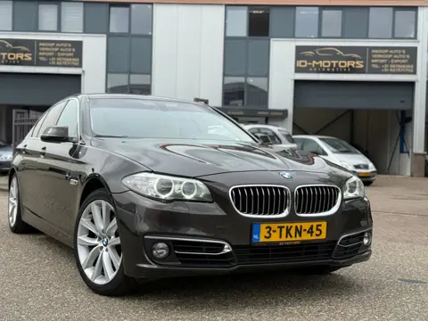BMW 5-serie 520i Last Minute Edition SPORT CAMERA NAVI CLIMA