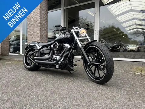 Harley Davidson 103 FXSB Softail Breakout