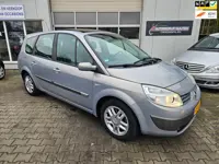 Renault Grand Scénic 2.0-16V Privilège Luxe 7 PERS