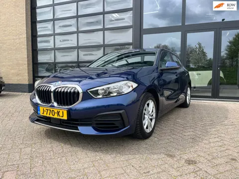BMW 1-serie 118i NIEUW MODEL, 140 Pk
