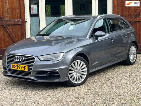 Audi A3 Sportback 1.4 e-tron PHEV Attraction Pro Line plus