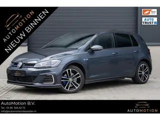 Volkswagen Golf 1.4 TSI PHEV GTE PANO CAMERA KEYLESS ACC