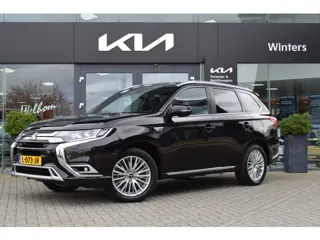 Mitsubishi Outlander 2.4 PHEV Pure+ Schuifdak | Trekhaak | Leder | Navigatie | Stuur + Stoelverwarmi