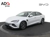 BYD SEAL Comfort RWD 61.4 kWh  Automaat/360° panorama-camera/231 pk/460 km WLTP/
