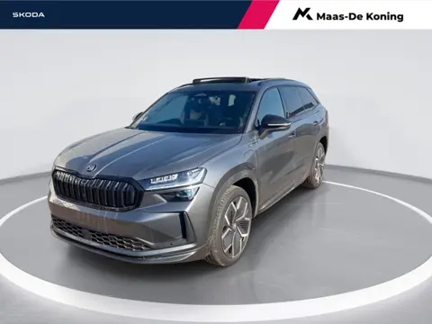 Skoda Kodiaq 1.5TSI/204PK DSG PHEV Sportline · Trekhaak · Panoramadak · Camera + Parkeersensoren · F