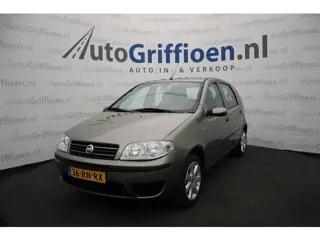 Fiat Punto 1.4-16V Young zeer nette 5-deurs met NAP