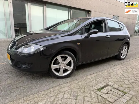 Seat Leon 2.0 FSI Businessline CLIMAT BJ 3-2004 APK 9-2026