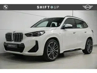 BMW X1 sDrive18i M-Sport | Panoramadak | Comfort Access