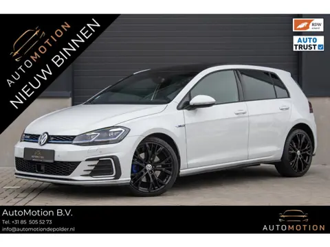 Volkswagen Golf 1.4 TSI PHEV GTE PANO STOELVERWARMING CAMERA