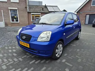 Kia Picanto 1.0 LX 5 Deurs Trekhaak Apk 27-12-2026