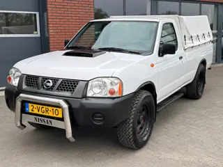 Nissan NP 300 Navara 2.5