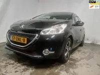 Peugeot 208 1.2 VTi Envy - Schade