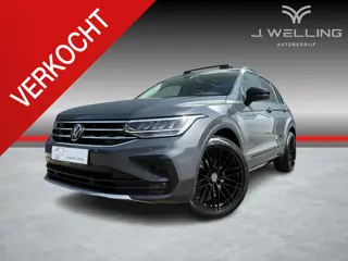 Volkswagen Tiguan 1.5 TSI Pano digitaal standkachel leder