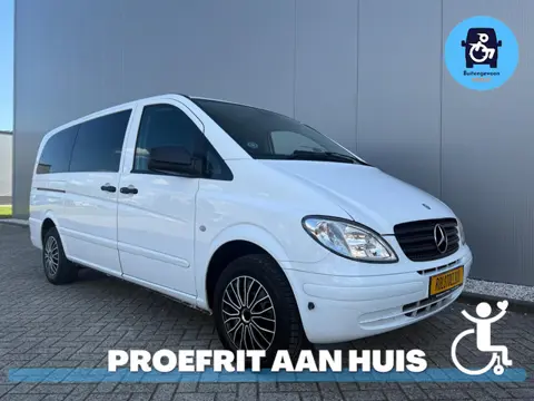 Mercedes-Benz Vito Rolstoelbus 2012 (rolstoel voorin) Rolstoellift