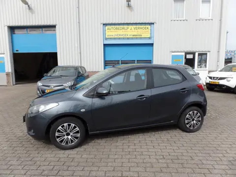 Mazda 2 1.3 S 5 deurs AUTO RIJDT EN SCHAKELT GOED