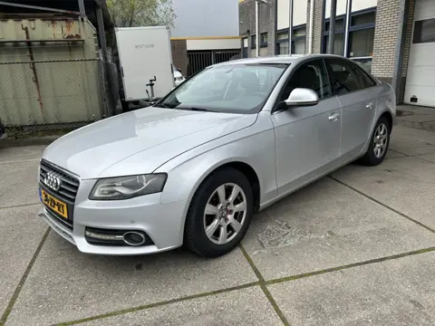 Audi A4 Limousine 1.8 TFSI Sedan zilver leer (bj 2008)