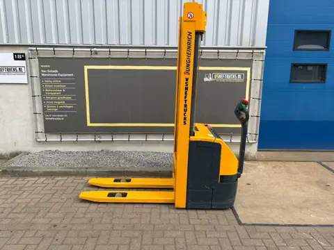 VS-22831 Elektrische stapelaar Jungheinrich EJC212