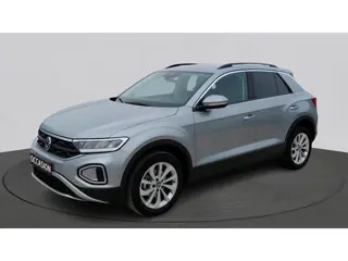 Volkswagen T-Roc 1.5 TSI Automaat Life Edition | Camera | Climatronic | 17" | VERWACHT |