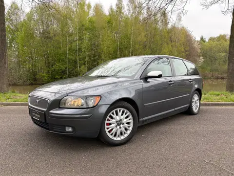 Volvo V50 2.4i