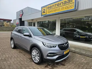 Opel Grandland X 1.2 Turbo Business Executive
