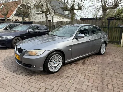 BMW 3-serie 318i Business Line Airco Navi Pro Cruise PDC Dealer Onderhouden APK 10-2026