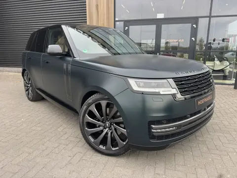 Land Rover Range Rover 3.0 D350 Autobiography, 23 inch SV, Matte British Racing Green