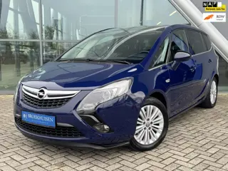 Opel Zafira Tourer 1.4 Business+ 7p. 140pk Panoramadak / Camera / Trekhaak