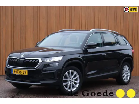 Skoda Kodiaq 1.5 TSI Business Ed. 7persoons org.NL el.trekhaak camera digitaal dashboard