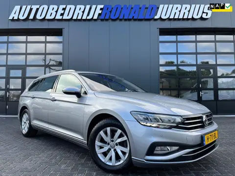 Volkswagen Passat Variant 1.5 TSI Comfort Business NL.Auto/Nieuw Model/150Pk/Automaat/Trekhaak/Full 